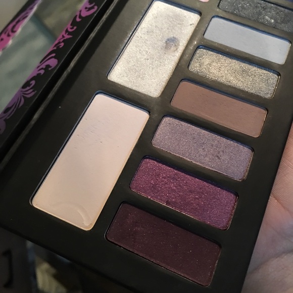 Kat Von D Crysalis Palette - Picture 6 of 7